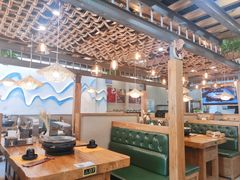 大堂-合易泓烤肉·海肠捞饭(火车站店)