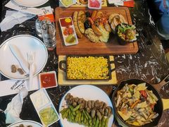 -Famous肥猫墨西哥音乐餐吧(五棵松华熙LIVE店)