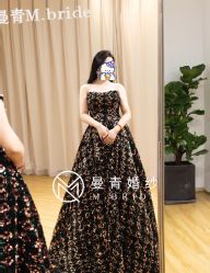 -曼青婚纱礼服馆