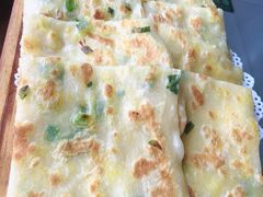 葱花饼-95号酱骨·一块豆腐(展春园西路店)