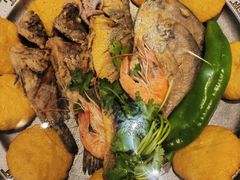 -赶海部落海鲜城(海阳路店)