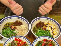 -云阿蛮云南生烫牛肉米线(奉贤路店)