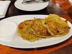 西葫芦饼配酸奶-TUK土耳其餐厅·下午茶(卢湾店)