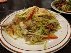 -乾坤饭店