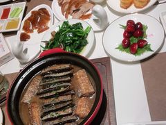 -皇城根·鲁菜济南菜·吊炉烤鸭·炒鸡鱼头(济南旗舰店)