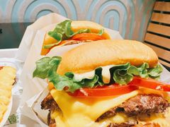 招牌牛肉堡双层-Shake Shack(西单大悦城店)