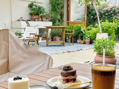 -AHAVA·Fang Baking Studio