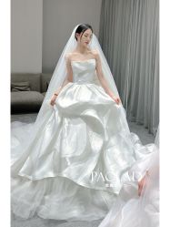 -南京宝娜嫁衣婚纱礼服馆(中央路店)
