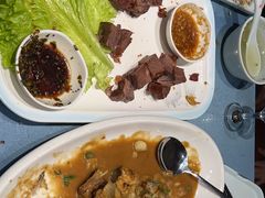-乔家小院•非遗驴肉•本地小海鲜(滨河路店)