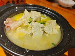 -鸽舞笙平金牌烧鸽子·融合菜(鲁谷店)