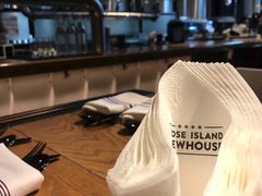 餐具摆设-Goose Island Brewhouse鹅岛精酿啤酒餐厅
