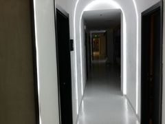 -梦想空间私人影院(金山万达店)