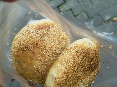-朱记小郑酥烧饼(建康路店)