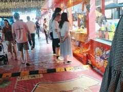 -五洲国际美食广场(五洲城·惠生活广场店)