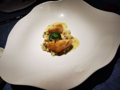 -弦月窗LUNETTE BY AMANDA(复兴路店)