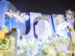 点击看大图 -Doris一站式游轮婚礼船东直营店(外滩店)