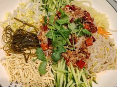 -老码头黑皮肘子锅包肉熏酱水饺(文政街店)