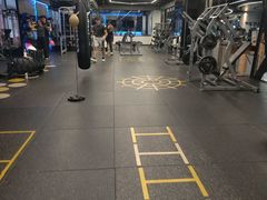 -懒人Club运动健身·运动康复·私教(卓越时代广场店)