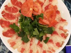 鲜茄肥牛米线-桥香园过桥米线(国贸店)
