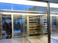 面包甜点陈列柜-LELECHA乐乐茶(新街口大洋店)