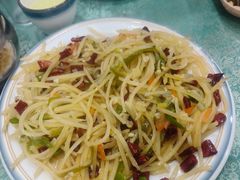 -鹤乡东北菜(崮山路店)