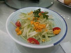 海胆拌西芹-花家怡园