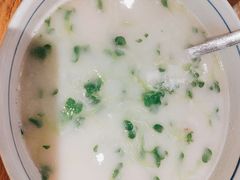 -聚鑫朋酸菜肥肠(文艺路口店)