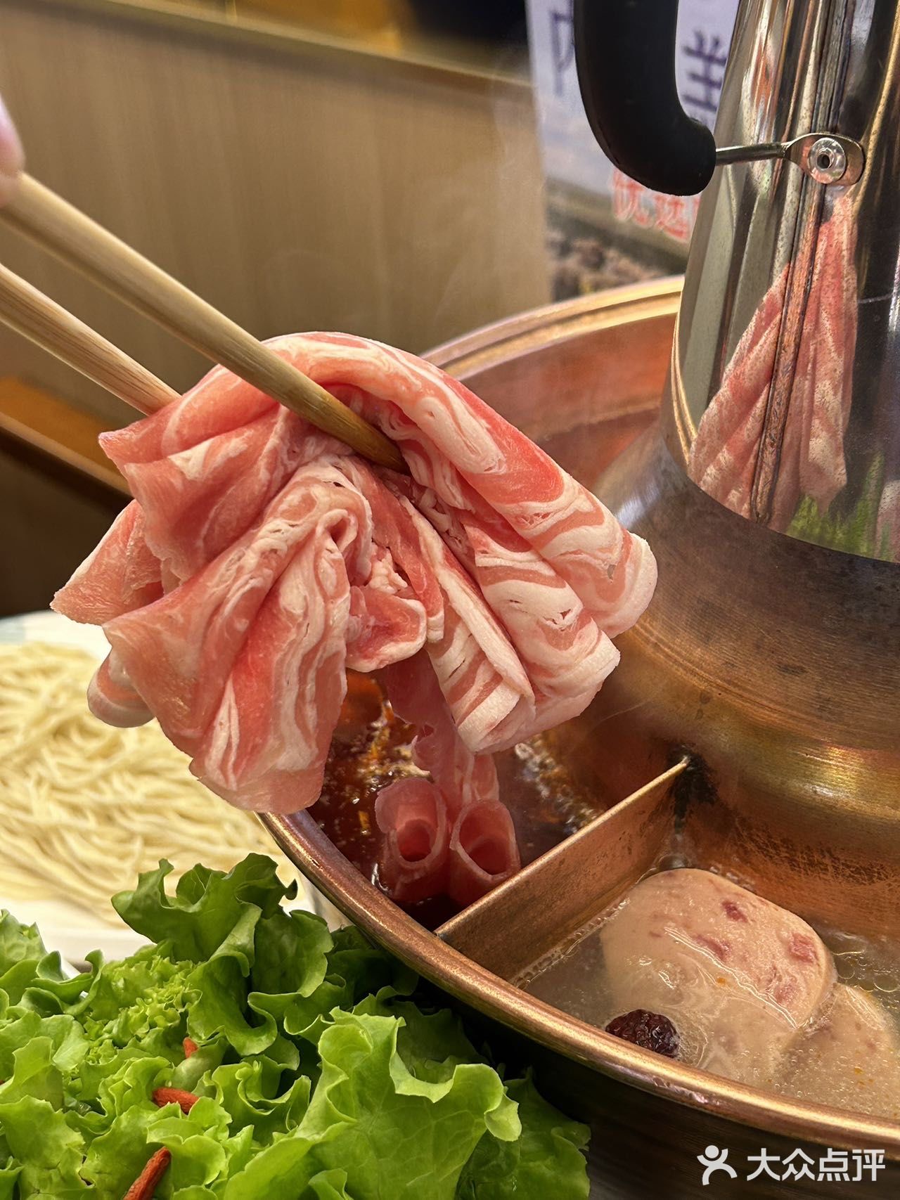 青岛人好会吃，这家铜锅涮肉直接香迷糊了！