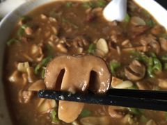 -蔼若春.传承三十年云南菜(金碧公园店)