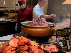 -广州万富希尔顿酒店·感趣自助餐厅·金秋蟹宴生蚝海鲜刺身