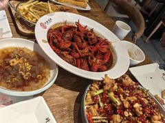 -叶派龙虾•招牌香辣蟹·海鲜(中海国际店)