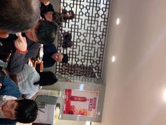 等位区-董厨煨汤馆(车站路店)