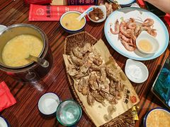 -鱼满舱·鲜活海鲜·正宗鲁菜