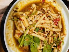 -隔壁老王·家常云南菜(花巷店)