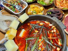-黔有有贵州酸汤夺夺粉火锅(五味十字店)
