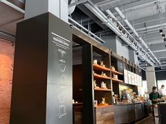 -星巴克(深圳新沙天虹店)