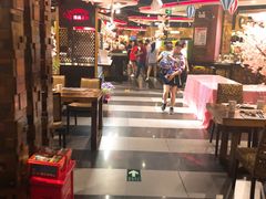 -四海一家自助餐(益田假日广场店)