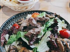 -LENBACH兰巴赫西餐啤酒坊(大连东港店)