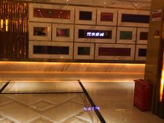 -欢乐空间KTV(奥山世纪城店)