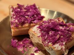 kiri奶酪玫瑰花油条-小豆海棠(嘉兴路店)