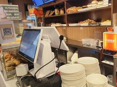 -护国寺小吃店(红莲南路店)