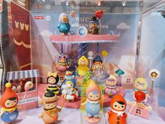 -泡泡玛特POPMART(国金街店)