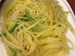 酸辣土豆丝-同济大排档