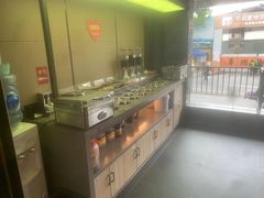 -佰人王串串香火锅(洋珠巷店)