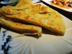 -靠山屯东北农家菜(八龙桥雅苑店)