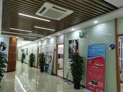 -茂菊口腔连锁(浦东南路店)