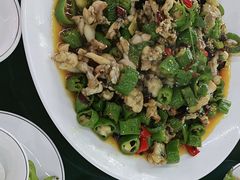 -美味海鲜大排档(明发美食地标店)