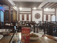 -翠姐姐农家大院·老底子萧山菜(建设一路店)