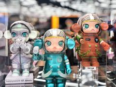 -泡泡玛特POPMART(侨福芳草地店)