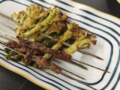 -许哥东北烧烤·铁丳烤串·宫后夹肉(繁花中心店)